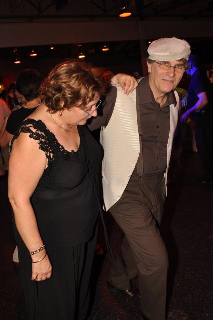 min 2010 11 13 fous swing 283